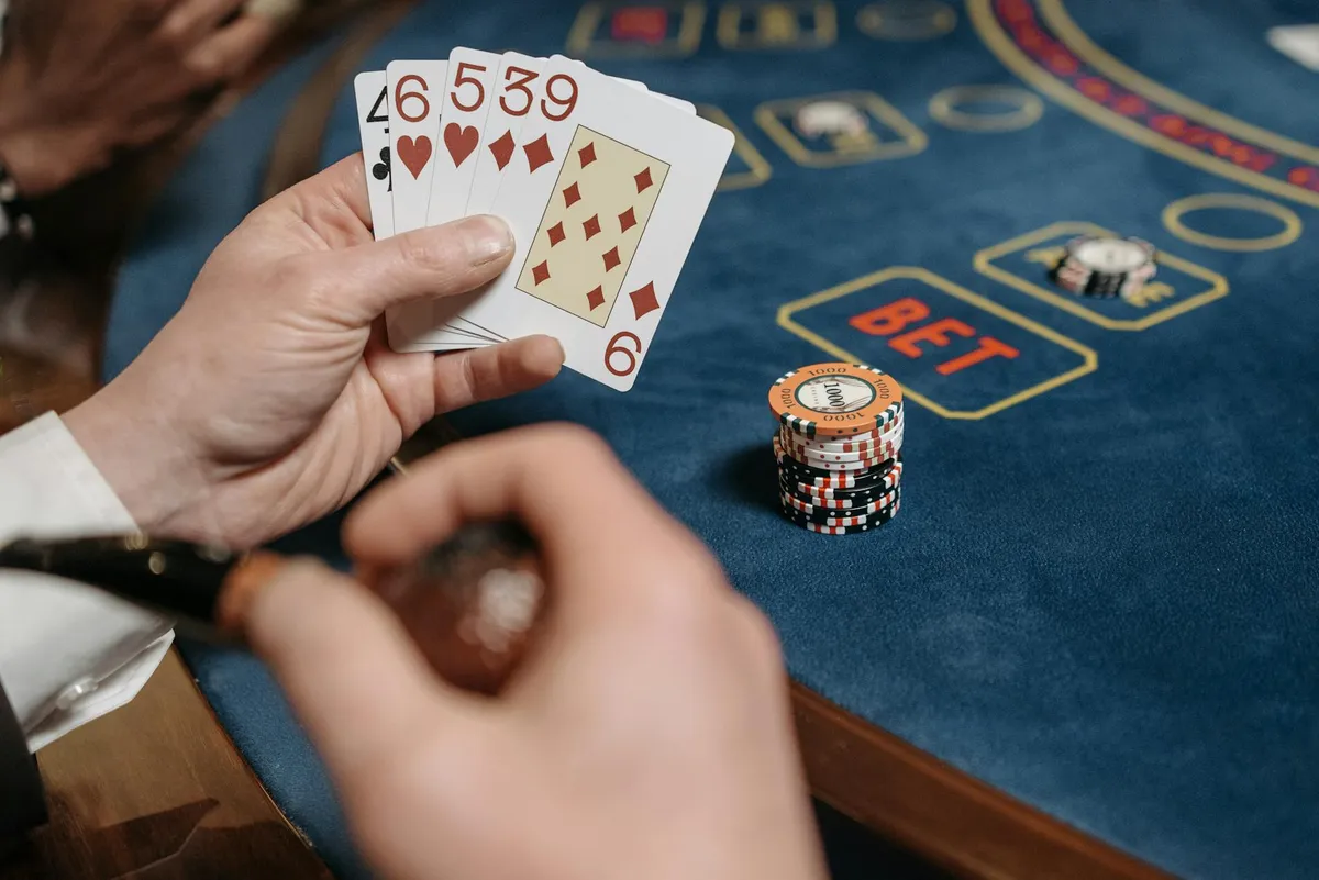 Mejores estrategias de blackjack en línea con ejemplos casos